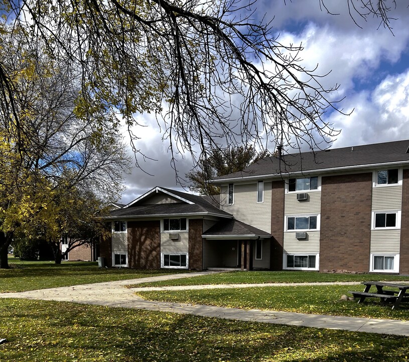 Parkview Place in Austin, MN - Foto de edificio