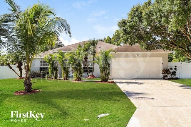 property at 422 SW Cherryhill Rd