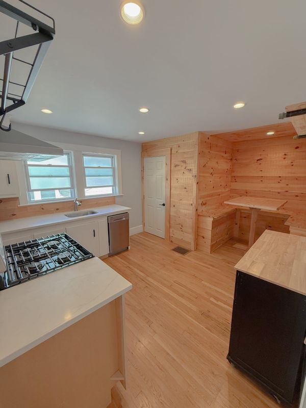 23 Leonard Rd in Weymouth, MA - Building Photo - Building Photo