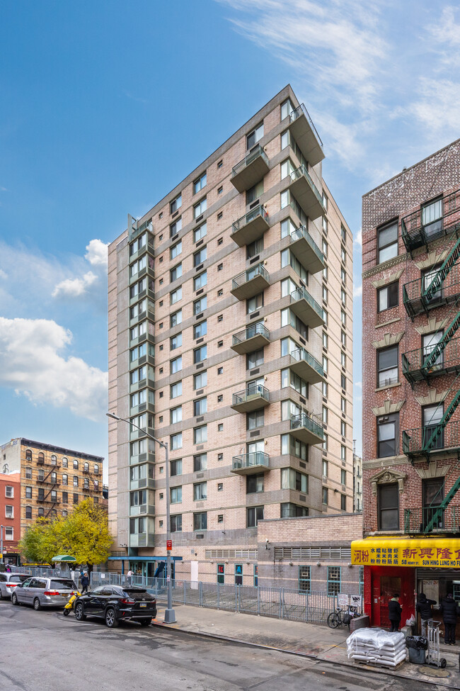 Honto 88 Condominiums in New York, NY - Building Photo - Building Photo