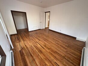 178 Broad St, Unit 1 in Catskill, NY - Foto de edificio - Building Photo