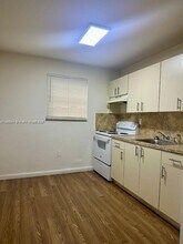 15 NW 70th St in Miami, FL - Building Photo - Building Photo