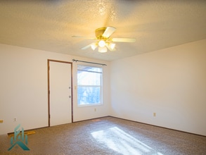 6295 Weldon Ct SW in Albany, OR - Building Photo - Building Photo