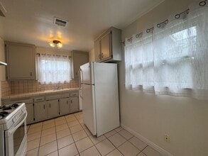 2625 Monogram Ave in Long Beach, CA - Building Photo - Building Photo
