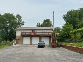 237 Kingsley Dr in Harrogate, TN - Building Photo