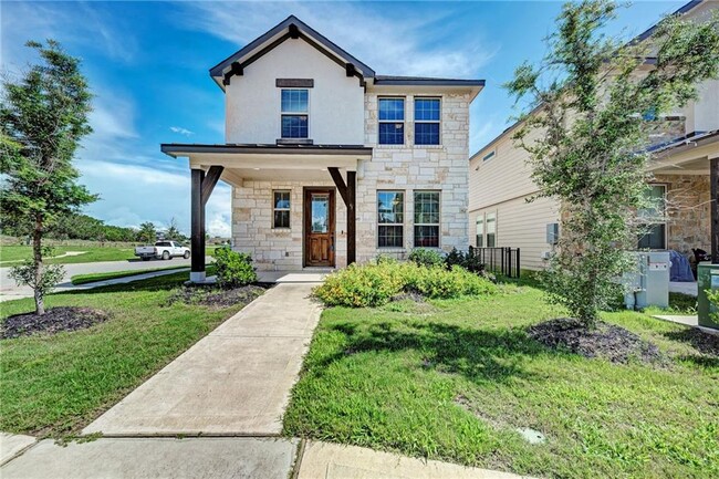 107 Buckthorn Dr in Dripping Springs, TX - Building Photo - Building Photo