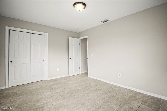 property at 2210 Parkview Dr