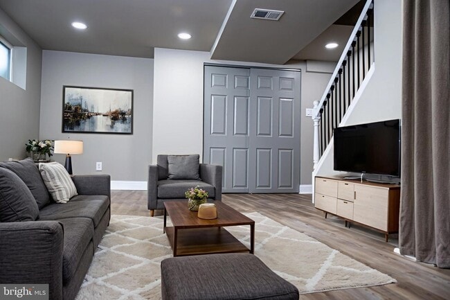 1901 D St NE in Washington, DC - Building Photo - Building Photo