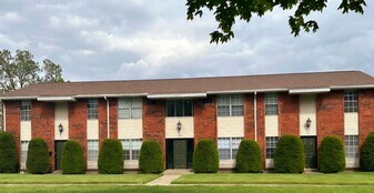 1276 Sanlor Ave in West Milton, OH - Building Photo