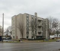 Firelands Apartments in Lorain, OH - Foto de edificio - Building Photo