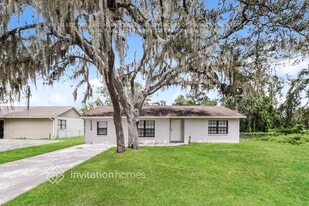 11130 Stafford Ln in Riverview, FL - Building Photo