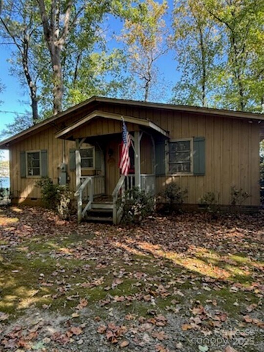 189 Patternote Rd in Mooresville, NC - Building Photo