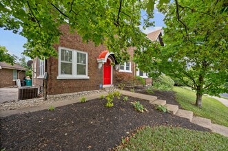 505 W McMillan St in Cincinnati, OH - Building Photo - Building Photo