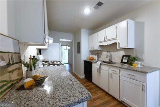 1697 Cedar Bluff Way in Marietta, GA - Building Photo - Building Photo