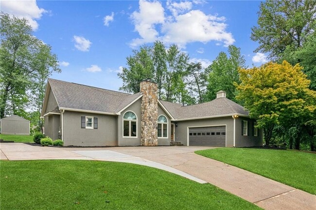 property at 1835 Goldmine Dr
