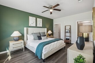 Rio Point in Charlottesville, VA - Foto de edificio - Building Photo