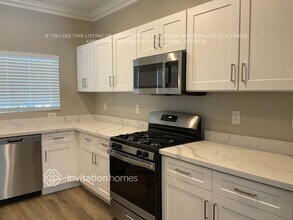 8861 Happy Stream Ave in Las Vegas, NV - Building Photo - Building Photo