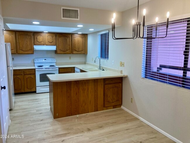 property at 12222 N Paradise Village Pkwy W