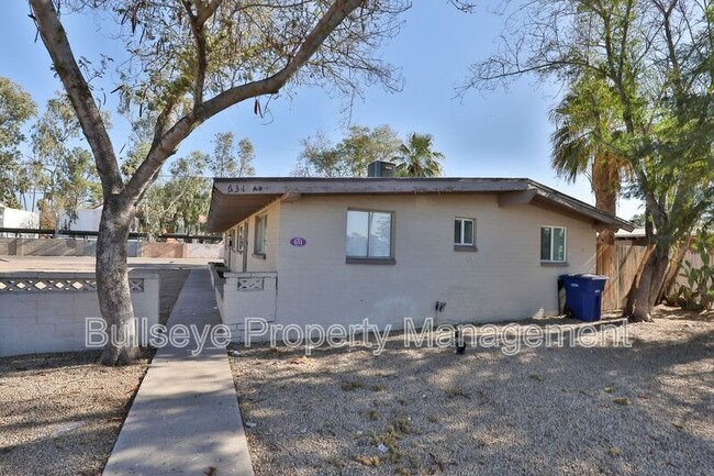 631 S California St in Chandler, AZ - Building Photo - Building Photo