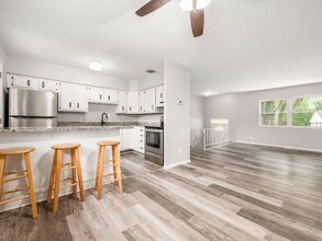 570 Fairholme Rd in Columbus, OH - Building Photo - Building Photo