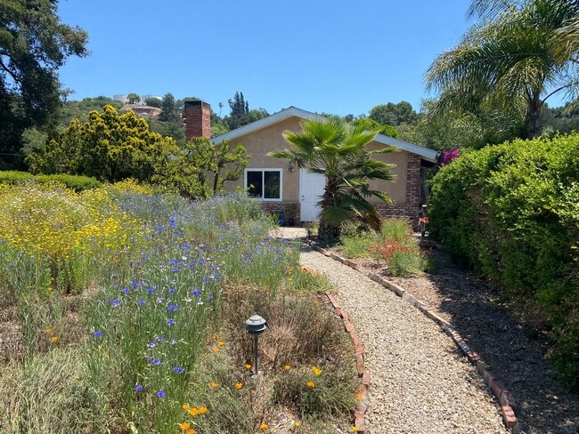 property at 34 Reposo Dr