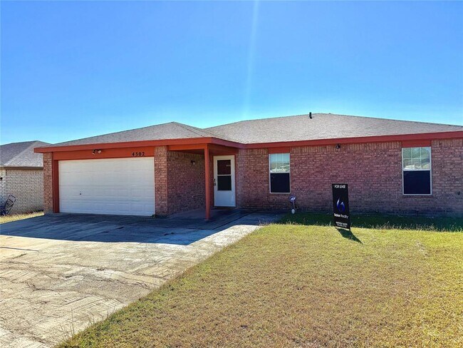 4302 Janelle Dr in Killeen, TX - Building Photo - Building Photo