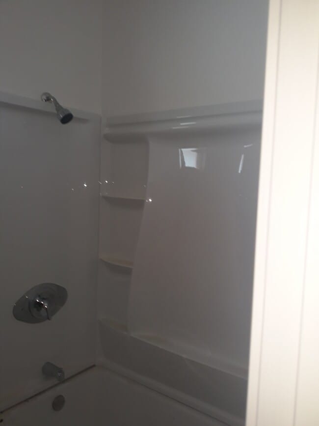 87-274 Saint Johns Rd, Unit E in Waianae, HI - Building Photo - Building Photo