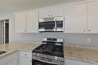 101 Denise Dr in Prattville, AL - Foto de edificio - Building Photo