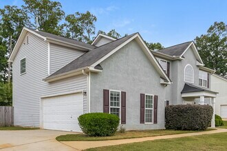 2083 Reserve Pkwy in Mcdonough, GA - Building Photo - Building Photo