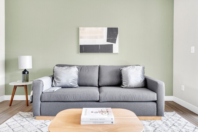 1265 Lakeside Dr in Sunnyvale, CA - Building Photo - Building Photo