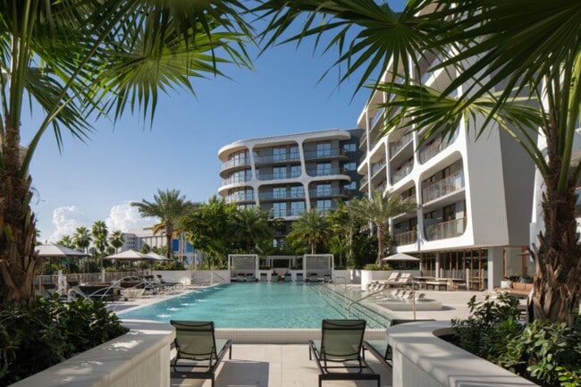 Avara in Miami Beach, FL - Building Photo - Building Photo
