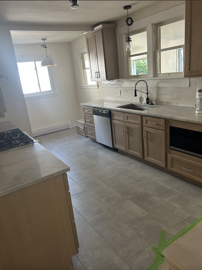 property at 405 Pearl St