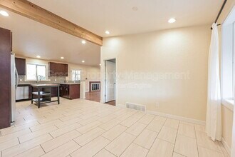 1949 S Kearney Way in Denver, CO - Building Photo - Building Photo