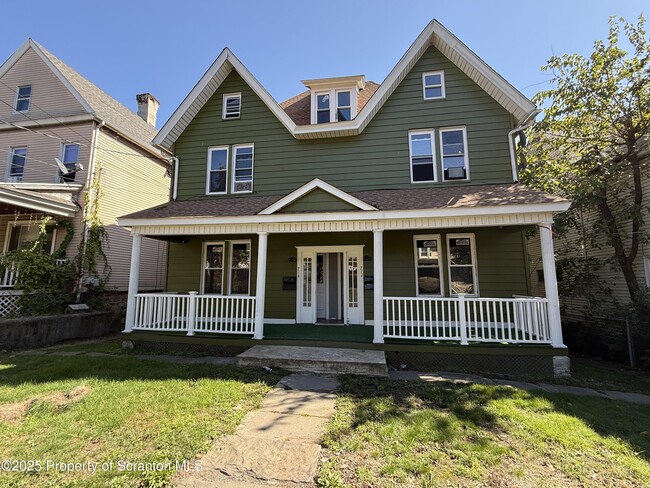 property at 714-714 N Main Ave