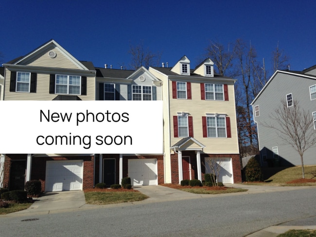 property at 3927 Tarrant Trace Cir