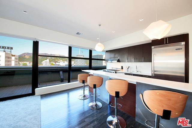 property at 1645n Vine St