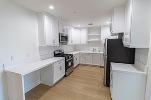 3672 W Imperial Hwy in Inglewood, CA - Building Photo