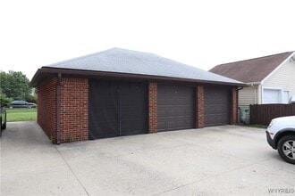 105 Fernald Ave in West Seneca, NY - Building Photo - Building Photo