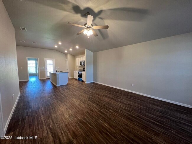 2108 Kirksey Ave in Lubbock, TX - Building Photo - Building Photo