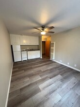 5499 Claremont Ave, Unit 4 in Oakland, CA - Foto de edificio - Building Photo