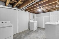 2882 W Baltimore St photo'