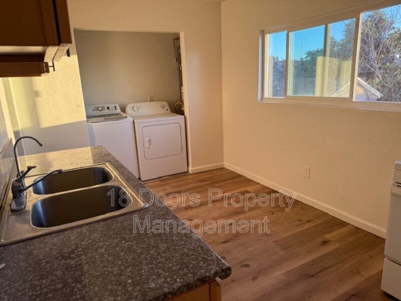 3776 Ocean View Blvd in San Diego, CA - Building Photo