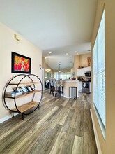 4960 Deerfield Way in Naples, FL - Foto de edificio - Building Photo