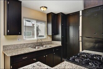 4450 Wilson Ave in San Diego, CA - Foto de edificio - Building Photo