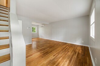 219 Stribling Ave in Charlottesville, VA - Building Photo - Building Photo