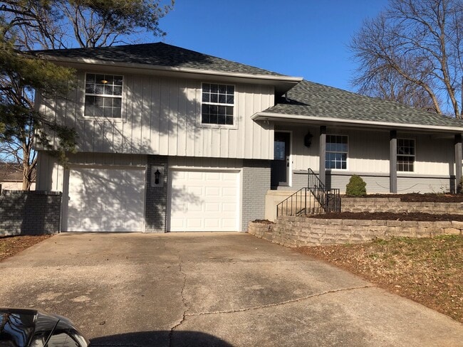 property at 2151 E Cardinal St