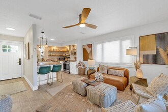 318 Bream Ave, Unit SI ID1502005P in Fort Walton Beach, FL - Building Photo - Building Photo