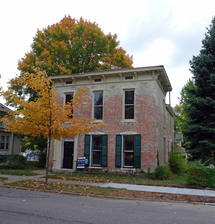 271 E 2nd St in Xenia, OH - Building Photo