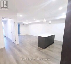 7549 Kalar Rd in Niagara Falls, ON - Building Photo - Building Photo