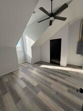 914 Cedar Creek Grade-Unit -Apartment 202 in Winchester, VA - Building Photo - Building Photo